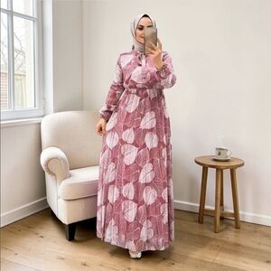 New long-sleeve maxi dress size M